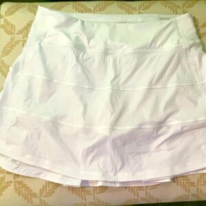 Lululemon Tennis skirt, size 4